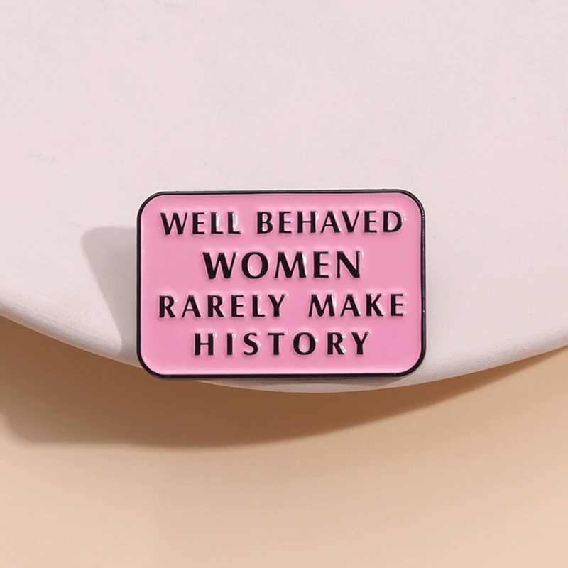 Well Behaved Women Rarely Make – Jewelry Making History recenzja i cena